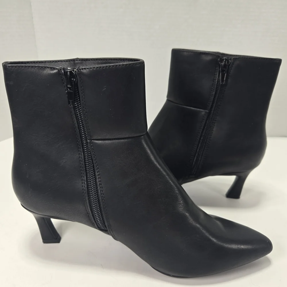 Madden Girl new without